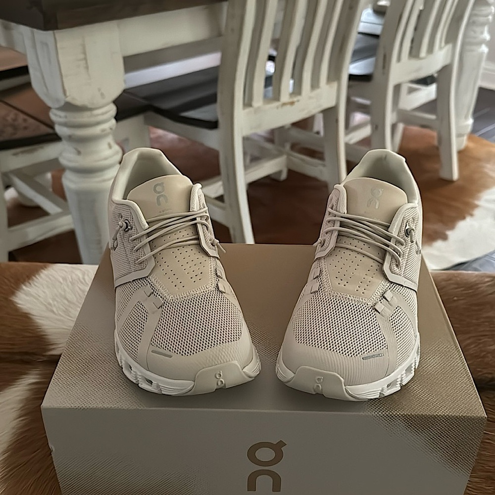 Woman’s on cloud. Style Cloud 5. Brand new. Never worn.